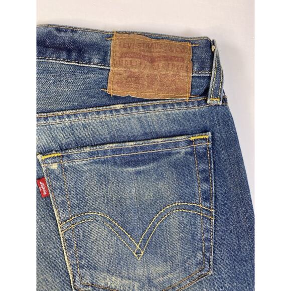 Vntg Levis Jeans Mens 34x33 Blue 527 Low Bootcut Distressed Denim Y2K Baggy - Picture 7 of 9